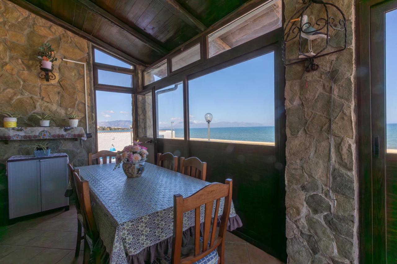 Villa Casa Vacanza Barbera - In Riva Al Mare Trappeto  Exterior foto