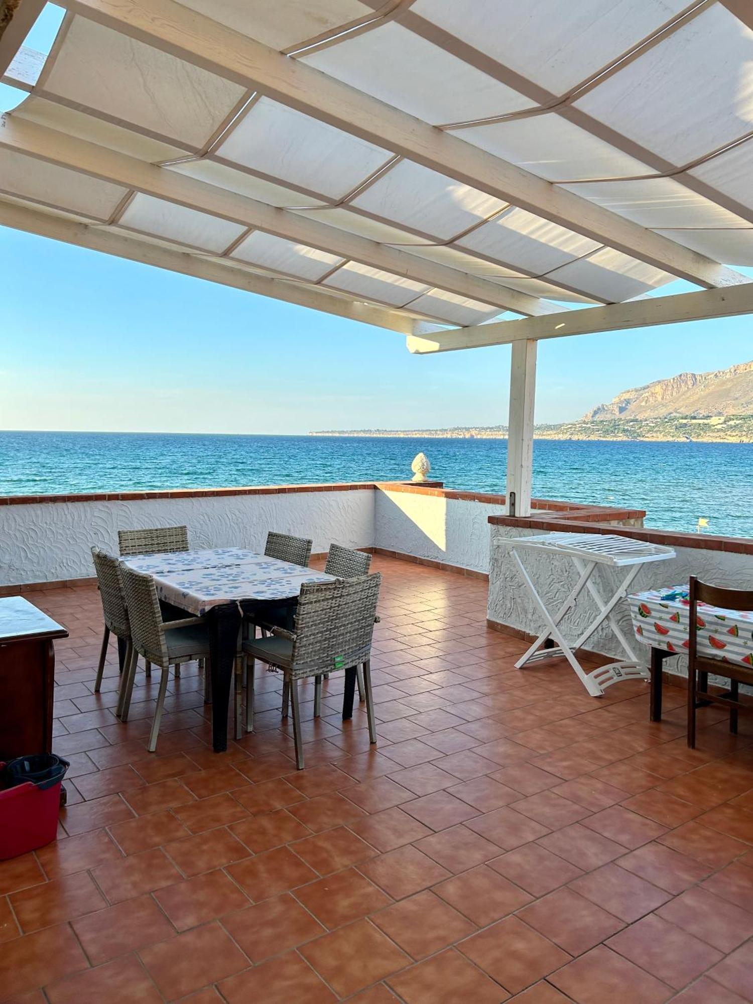 Villa Casa Vacanza Barbera - In Riva Al Mare Trappeto  Exterior foto
