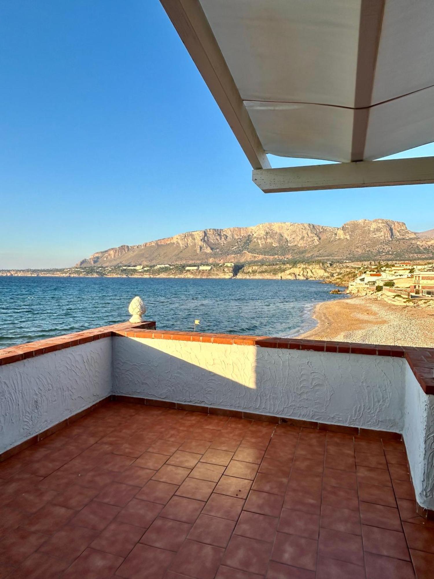 Villa Casa Vacanza Barbera - In Riva Al Mare Trappeto  Exterior foto