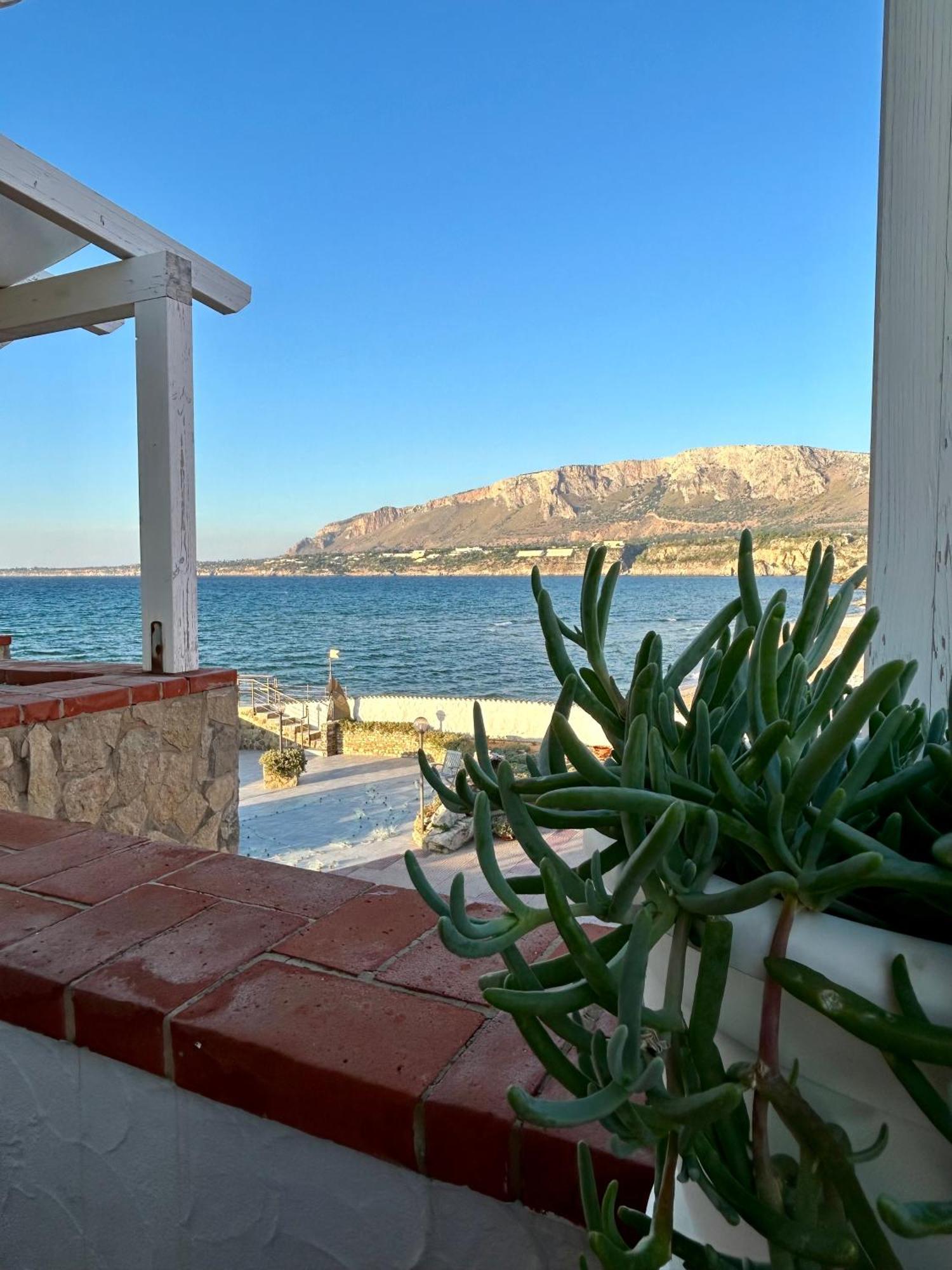 Villa Casa Vacanza Barbera - In Riva Al Mare Trappeto  Exterior foto