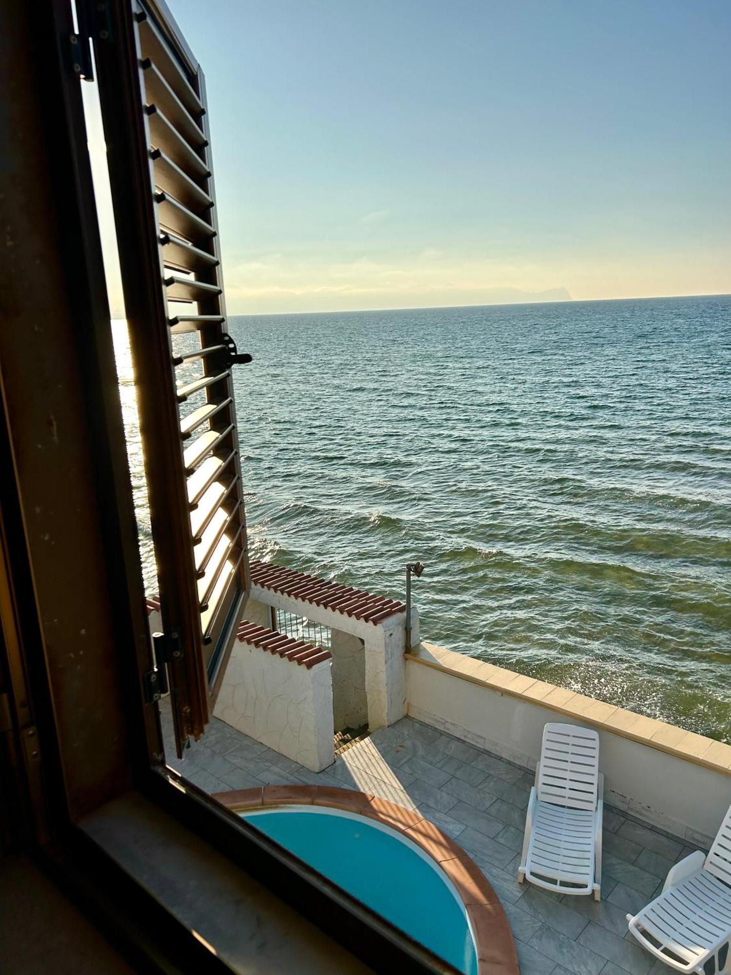 Villa Casa Vacanza Barbera - In Riva Al Mare Trappeto  Exterior foto